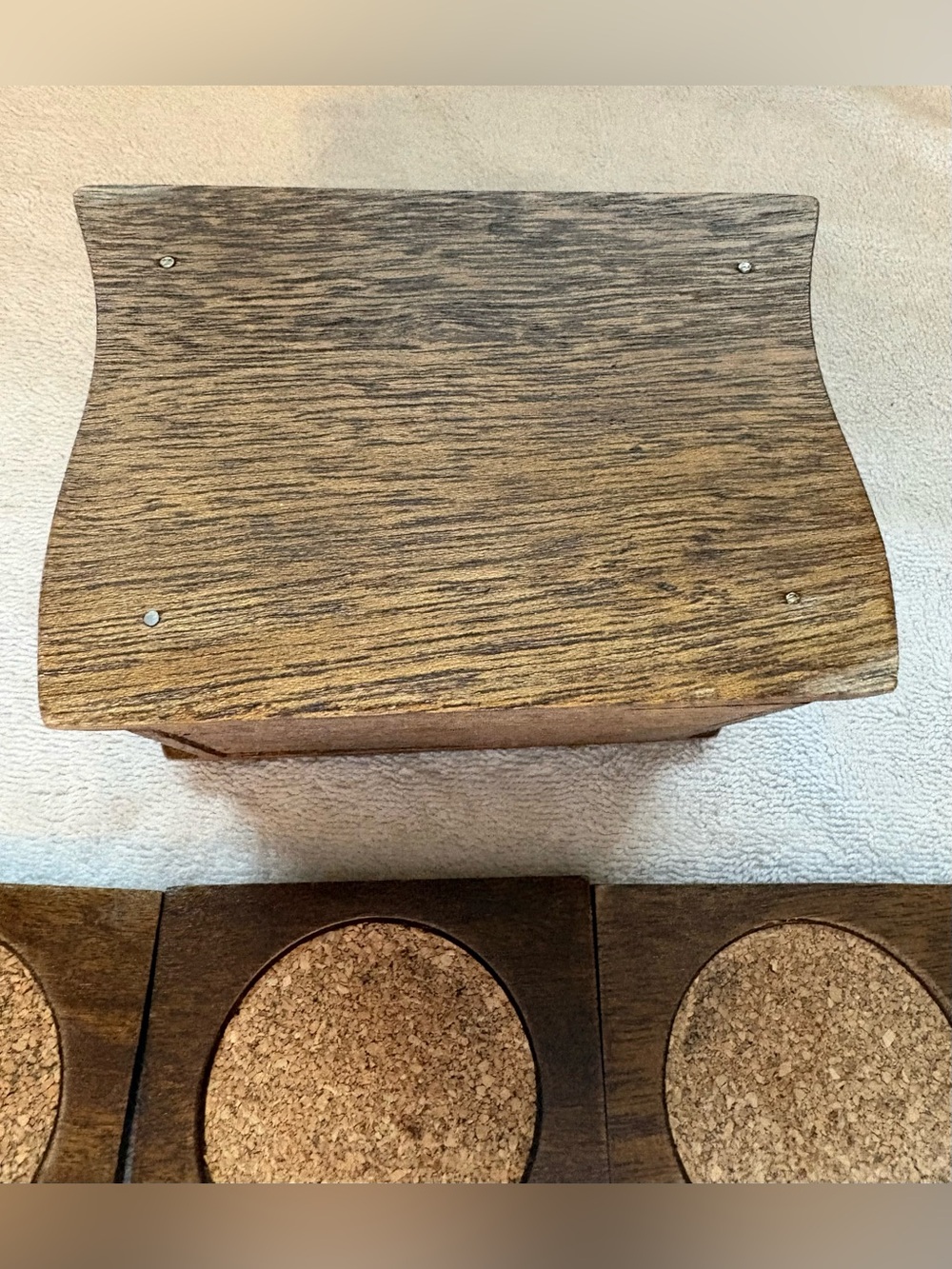 Vintage 1970’s Wooden Drink Coaster Set Of 8 Cork Case W/Handle - Picture 7 of 7
